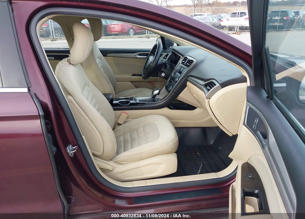 2013 FORD FUSION SE VIN: 3FA6P0H77DR350695