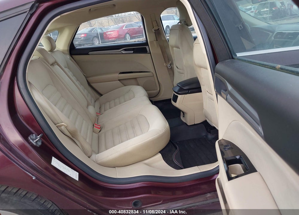 2013 FORD FUSION SE VIN: 3FA6P0H77DR350695