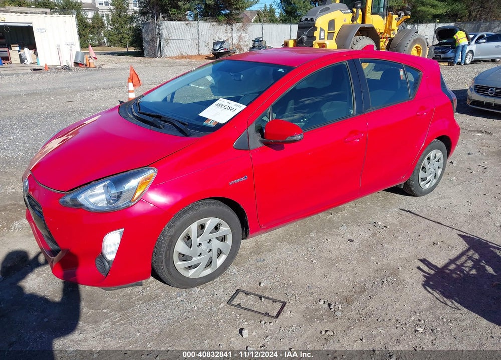 2015 TOYOTA PRIUS C TWO VIN: JTDKDTB32F1585351