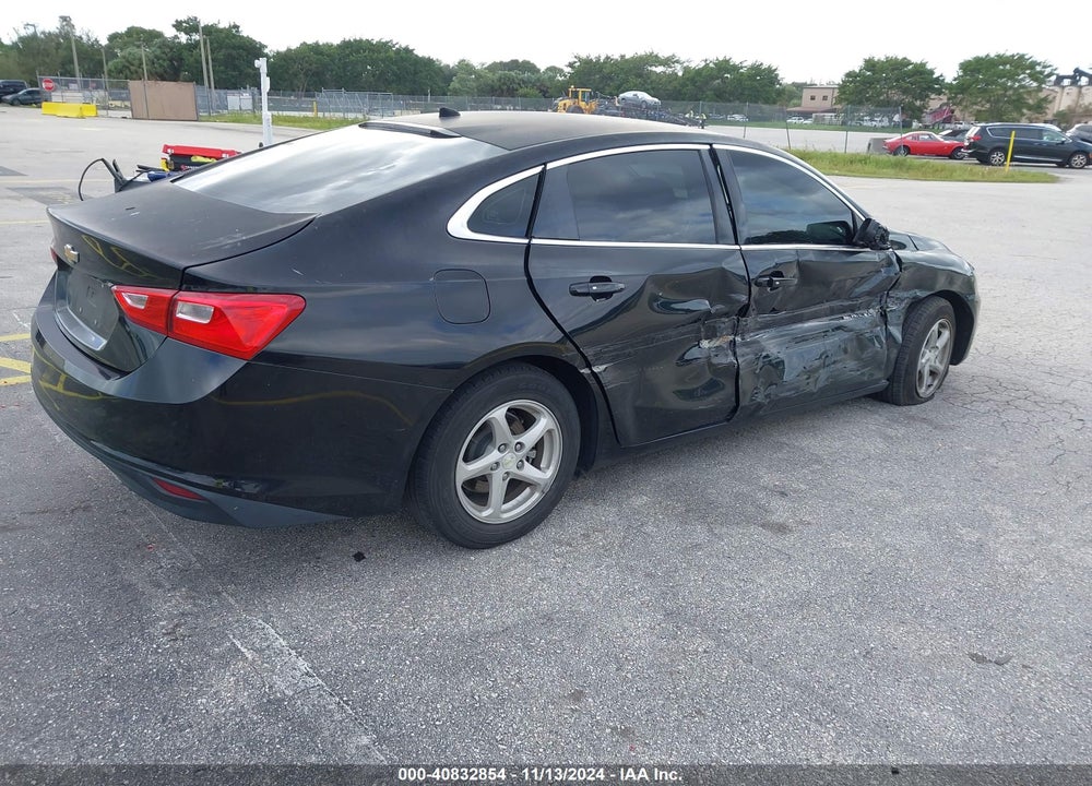 2017 CHEVROLET MALIBU VIN: 1G1ZC5ST4HF103121