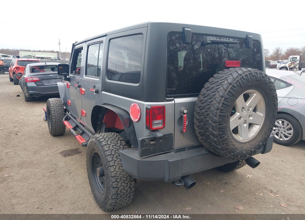 2015 JEEP WRANGLER UNLIMITED SPORT VIN: 1C4BJWDG7FL509798