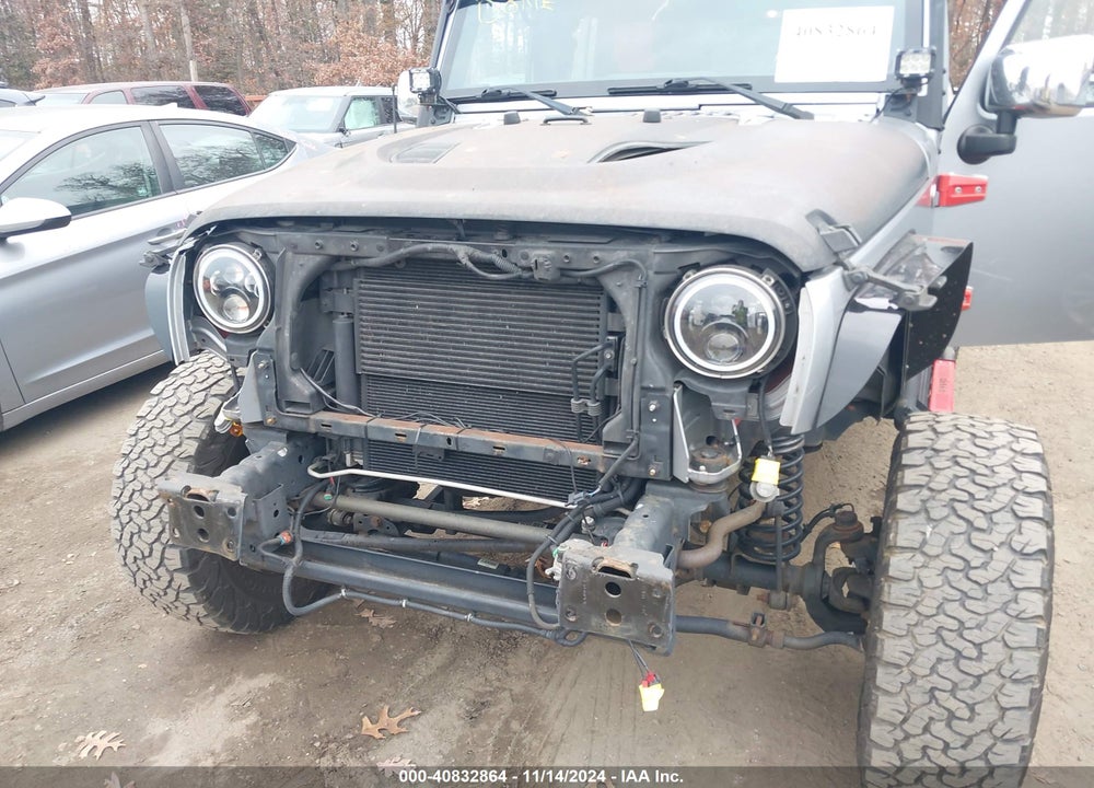 2015 JEEP WRANGLER UNLIMITED SPORT VIN: 1C4BJWDG7FL509798