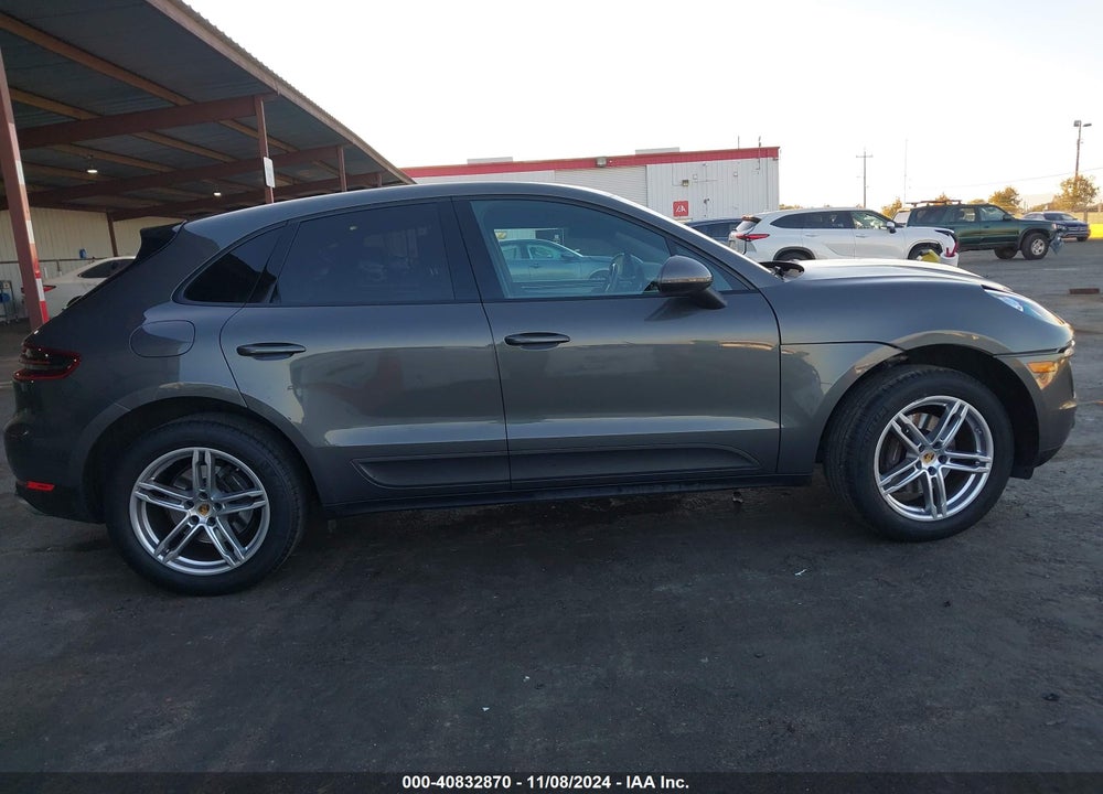 2018 PORSCHE MACAN VIN: WP1AA2A58JLB23020