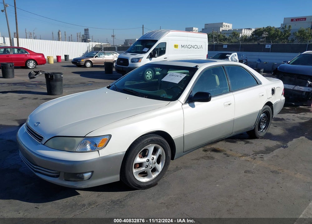 2000 LEXUS ES 300 VIN: JT8BF28G9Y5091500