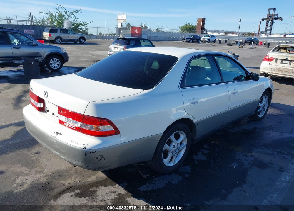 2000 LEXUS ES 300 VIN: JT8BF28G9Y5091500