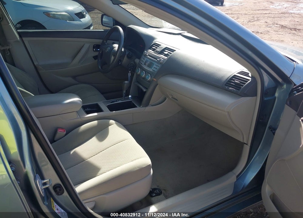 2009 TOYOTA CAMRY LE VIN: 4T1BE46K79U851854