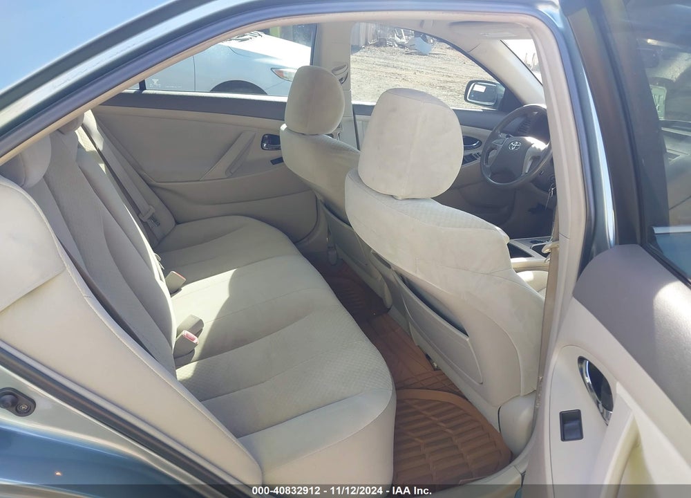 2009 TOYOTA CAMRY LE VIN: 4T1BE46K79U851854