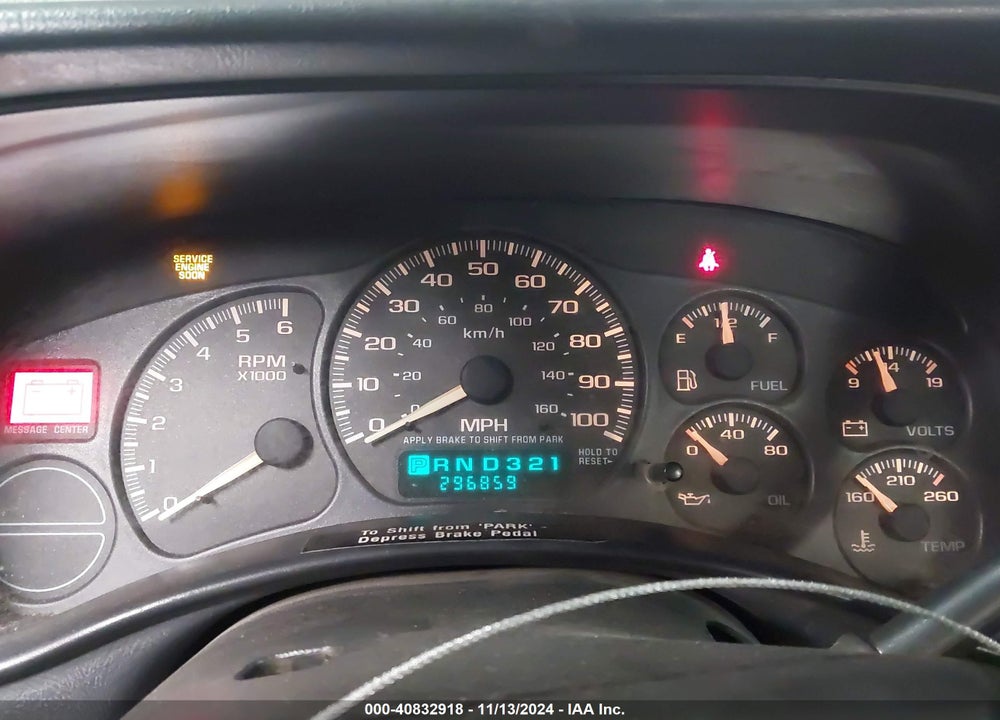 2000 GMC SIERRA 1500 SL VIN: 1GTEC14V6YE900487