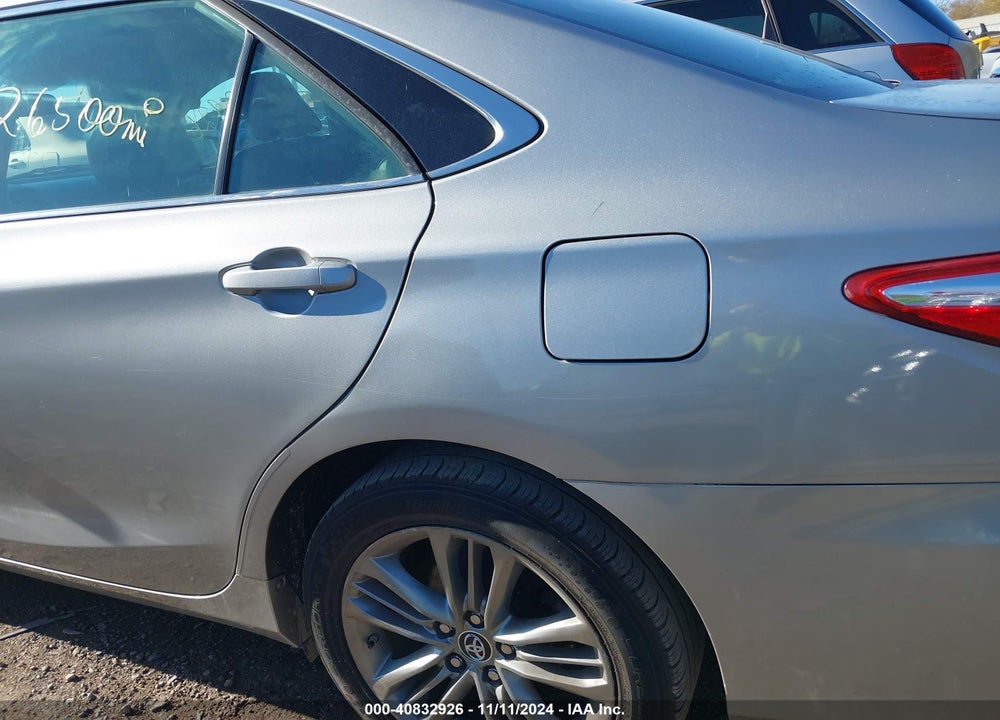 2015 TOYOTA CAMRY SE VIN: 4T1BF1FKXFU922357
