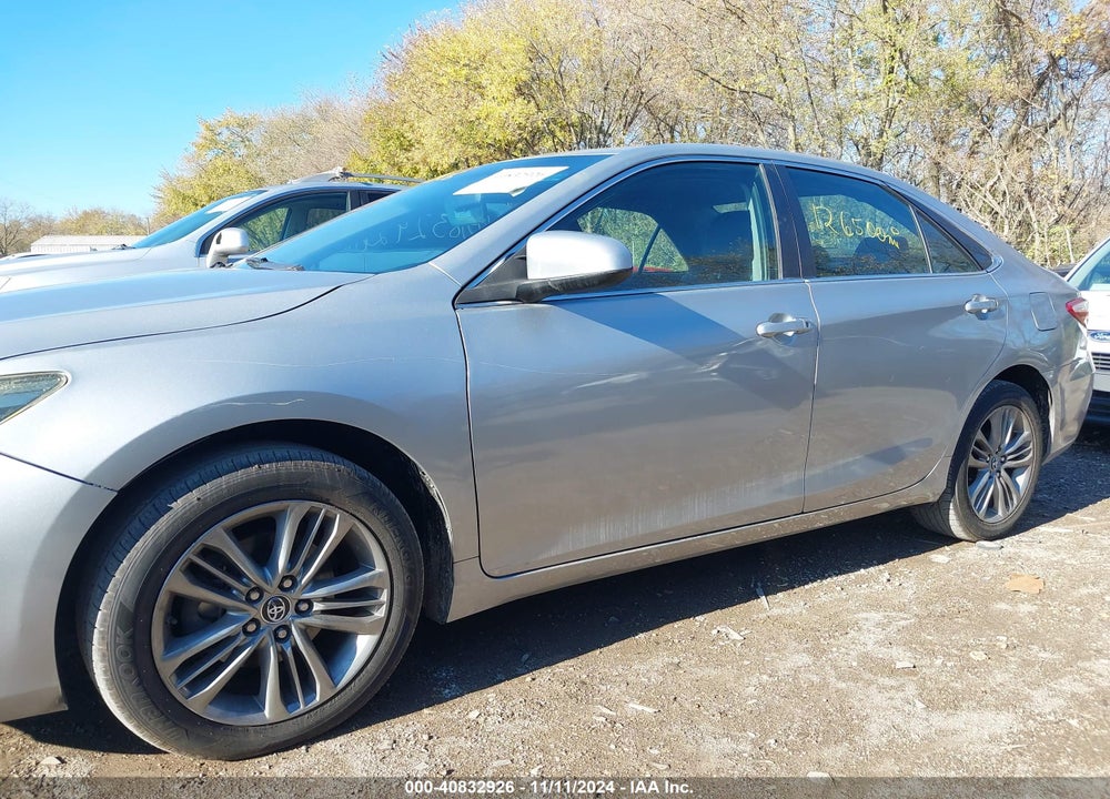 2015 TOYOTA CAMRY SE VIN: 4T1BF1FKXFU922357