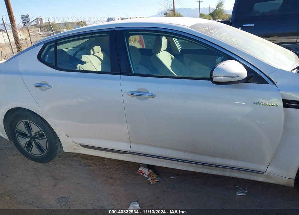 2013 KIA OPTIMA HYBRID LX VIN: KNAGM4AD1D5060189