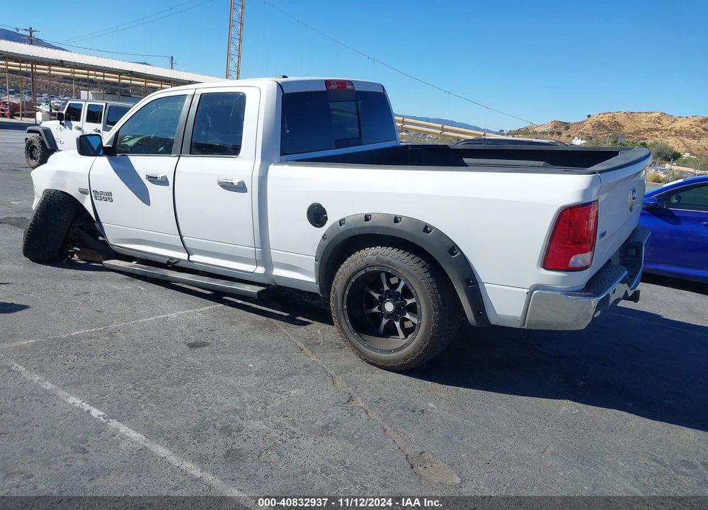 2016 RAM 1500 VIN: 1C6RR6GT1GS240907