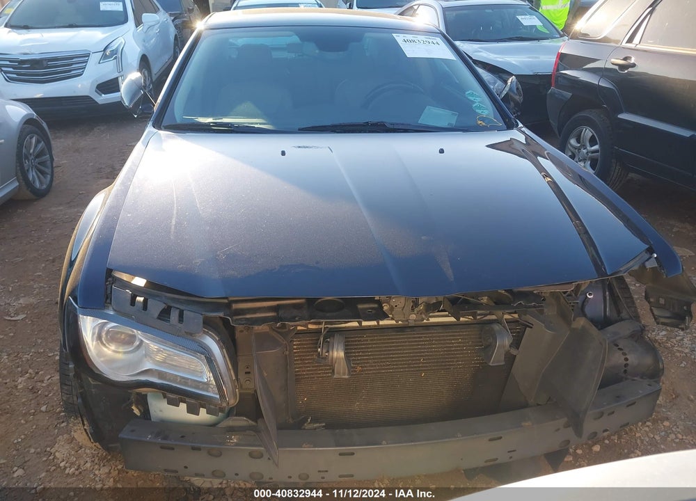 2011 CHRYSLER 300C VIN: 2C3CA6CT4BH536620