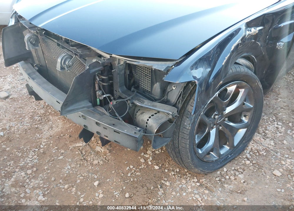 2011 CHRYSLER 300C VIN: 2C3CA6CT4BH536620