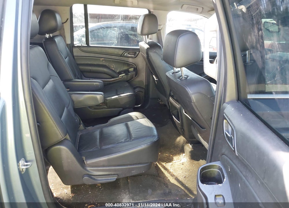 2016 CHEVROLET SUBURBAN LT VIN: 1GNSCHKC7GR185344