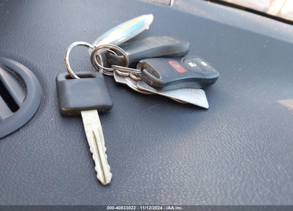 2009 NISSAN SENTRA 2.0S VIN: 3N1AB61E29L695550