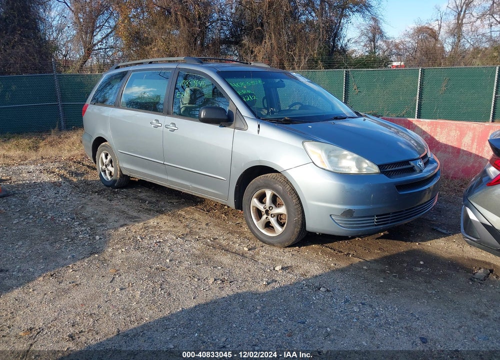 2004 TOYOTA SIENNA VIN: 5TDZA23C94S144221