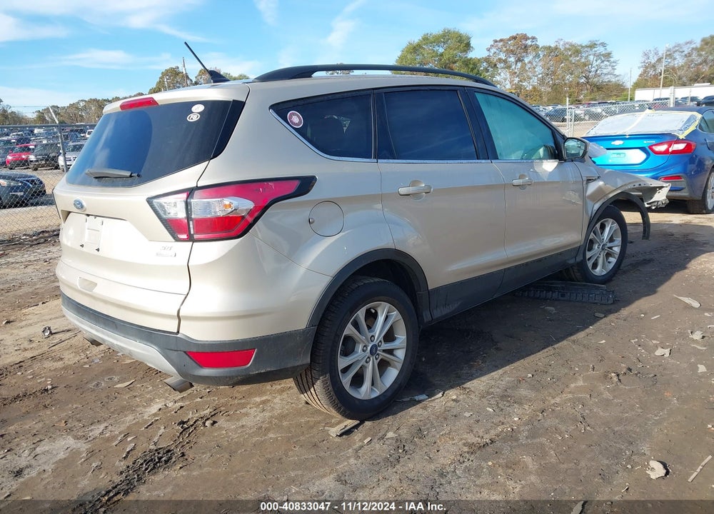2018 FORD ESCAPE SE VIN: 1FMCU0GD1JUB04643