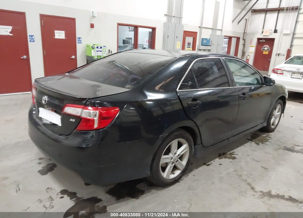 2014 TOYOTA CAMRY SE VIN: 4T1BF1FK2EU349596