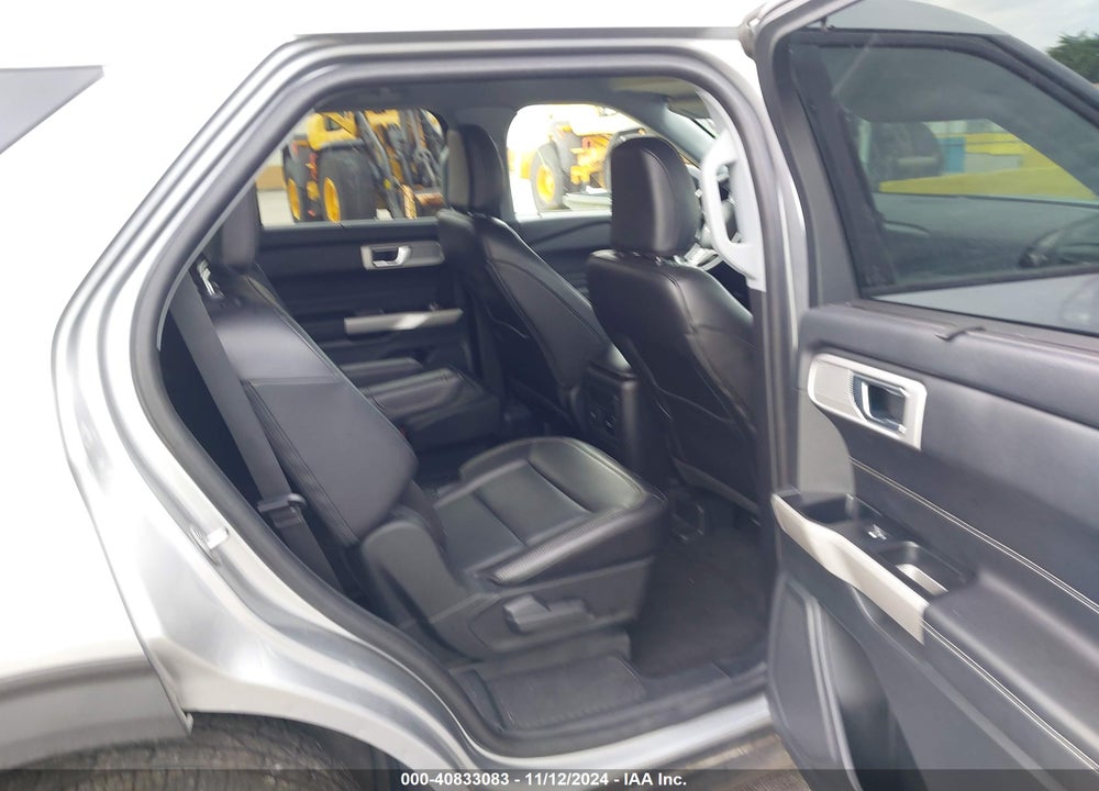 2022 FORD EXPLORER VIN: 1FMSK8FH6NGA95575