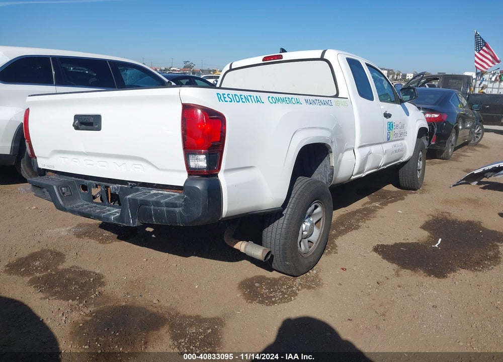 2018 TOYOTA TACOMA SR VIN: 5TFRX5GN7JX123742