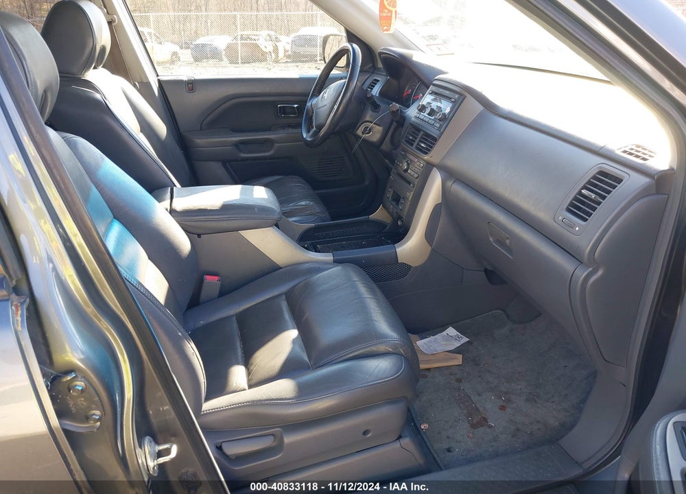 2007 HONDA PILOT EX-L VIN: 5FNYF18697B013499