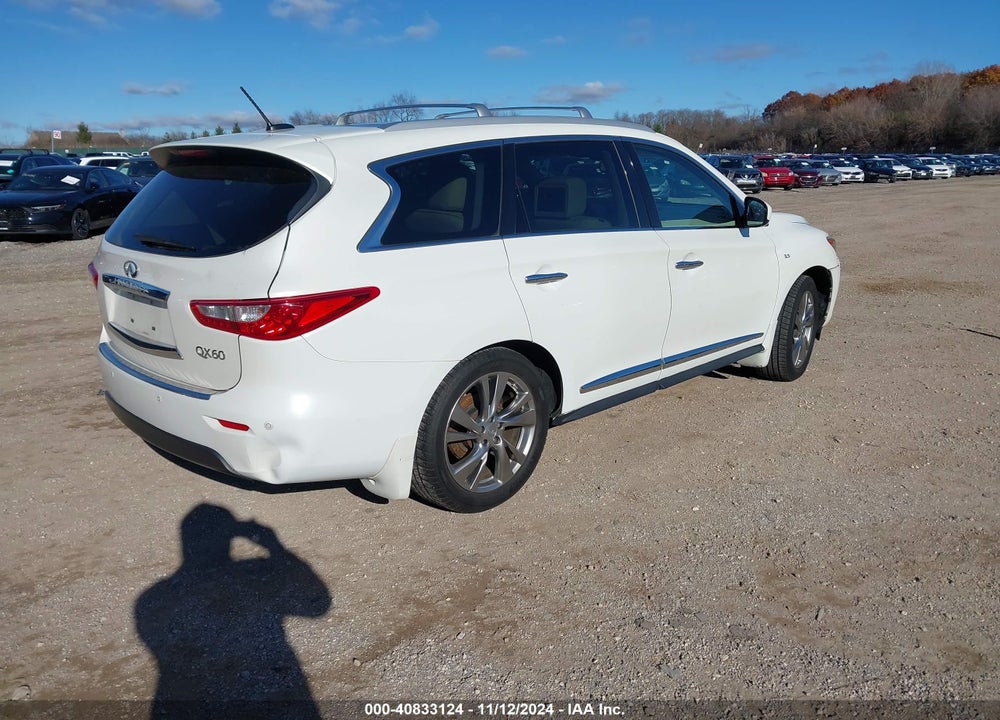 2015 INFINITI QX60 VIN: 5N1AL0MM9FC553385