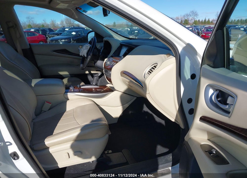 2015 INFINITI QX60 VIN: 5N1AL0MM9FC553385