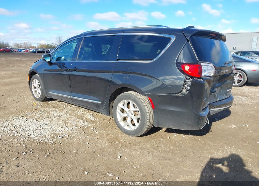 2019 CHRYSLER PACIFICA VIN: 2C4RC1GG5KR720572