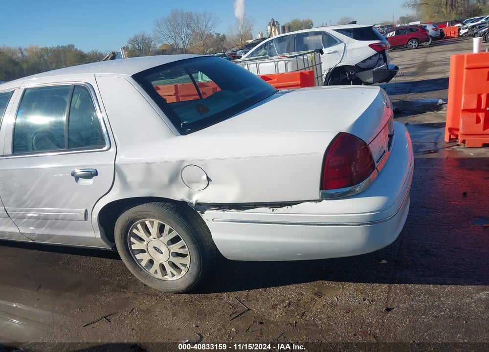 2004 FORD CROWN VICTORIA LX VIN: 2FAFP74W74X127614