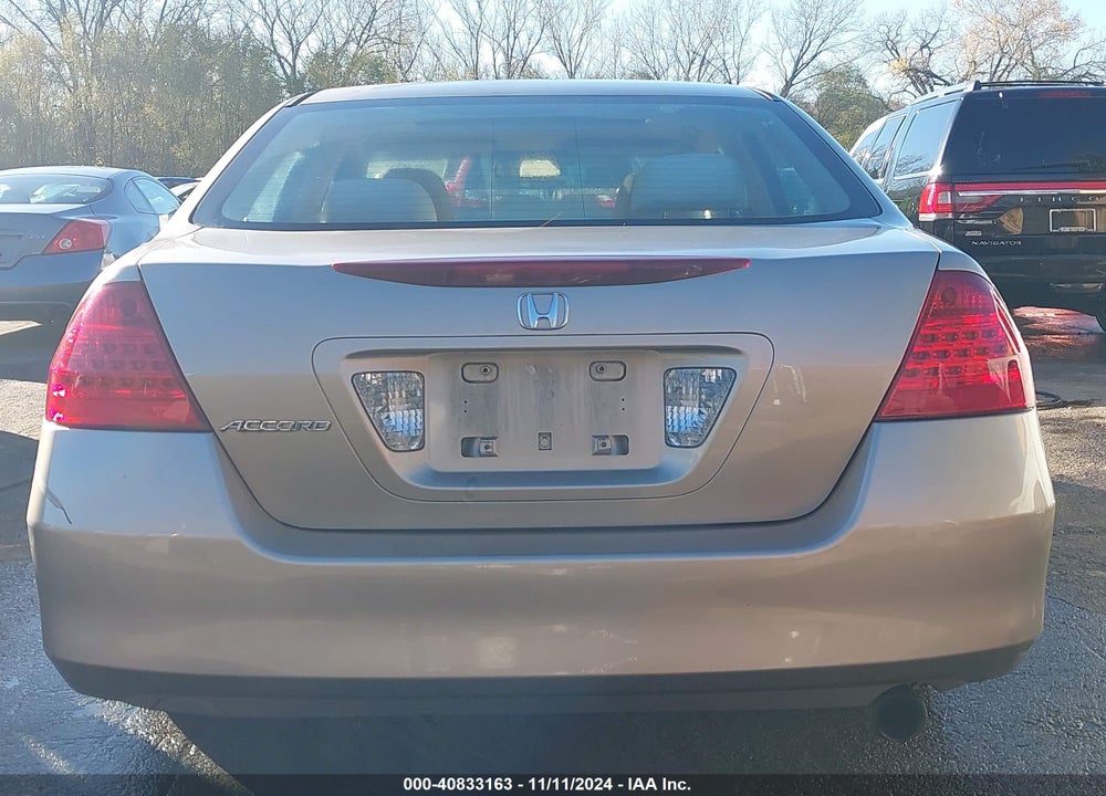 2007 HONDA ACCORD 2.4 EX VIN: 1HGCM56757A157130