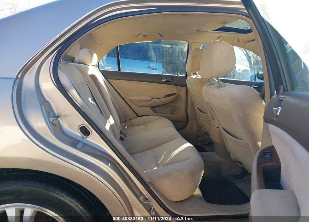 2007 HONDA ACCORD 2.4 EX VIN: 1HGCM56757A157130