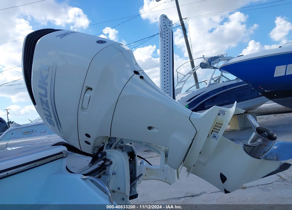 2019 SEA BORN BOAT VIN: SVTZ4068F819