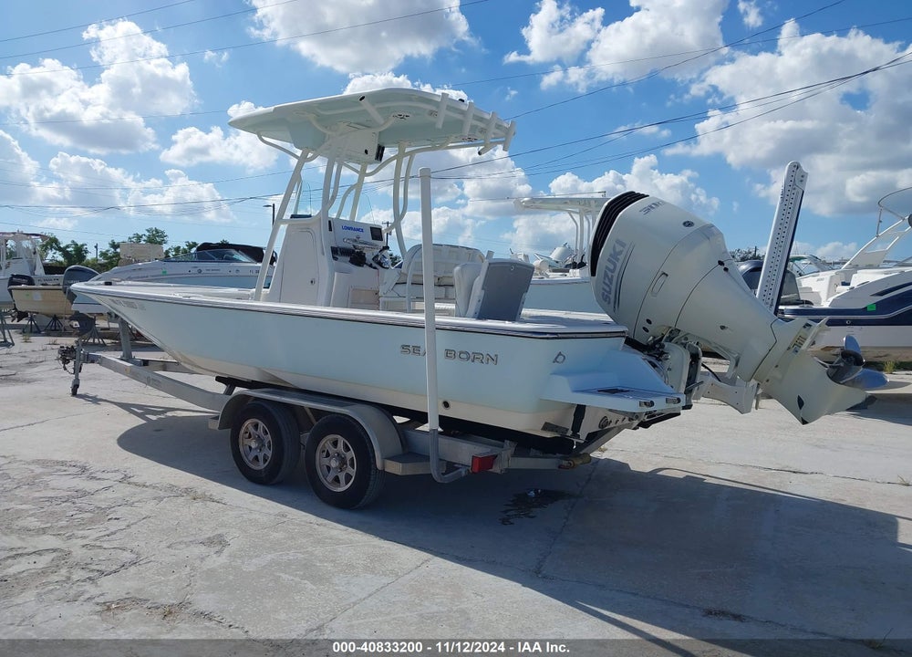 2019 SEA BORN BOAT VIN: SVTZ4068F819