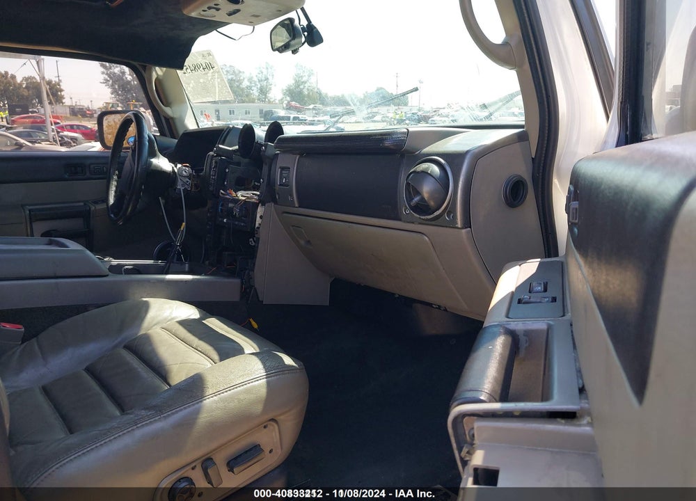 2003 HUMMER H2 VIN: 5GRGN23U93H133192