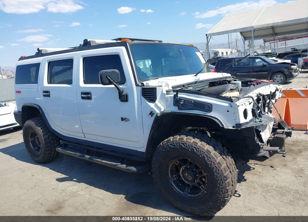 2003 HUMMER H2 VIN: 5GRGN23U93H133192