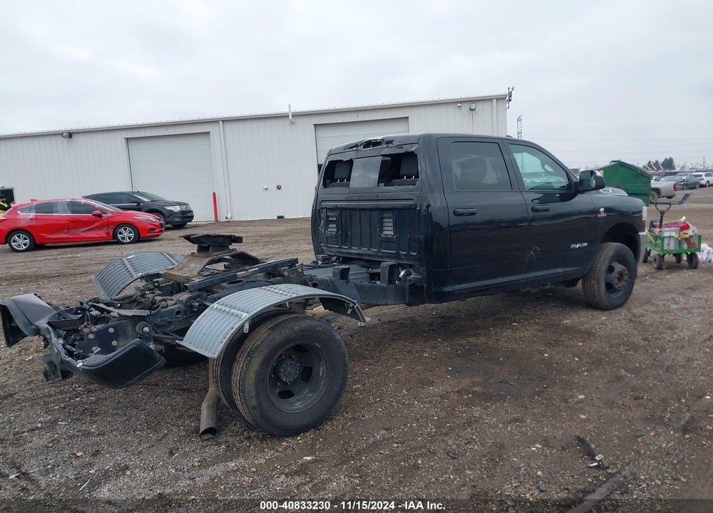 2022 RAM 3500 VIN: 3C63RRGL9NG347912