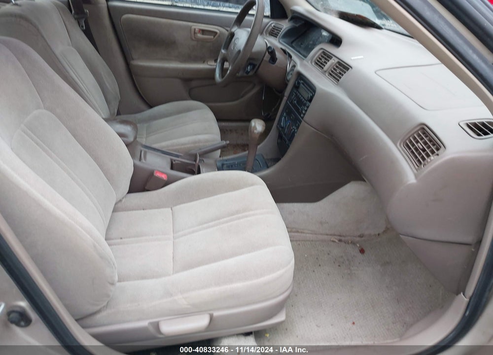 2000 TOYOTA CAMRY CE VIN: 4T1BG22KXYU749757