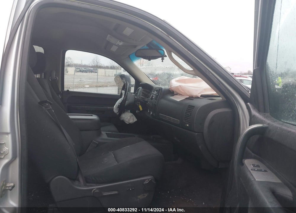 2013 GMC SIERRA 2500HD VIN: 1GT120CG2DF231749