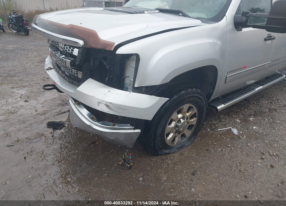 2013 GMC SIERRA 2500HD VIN: 1GT120CG2DF231749