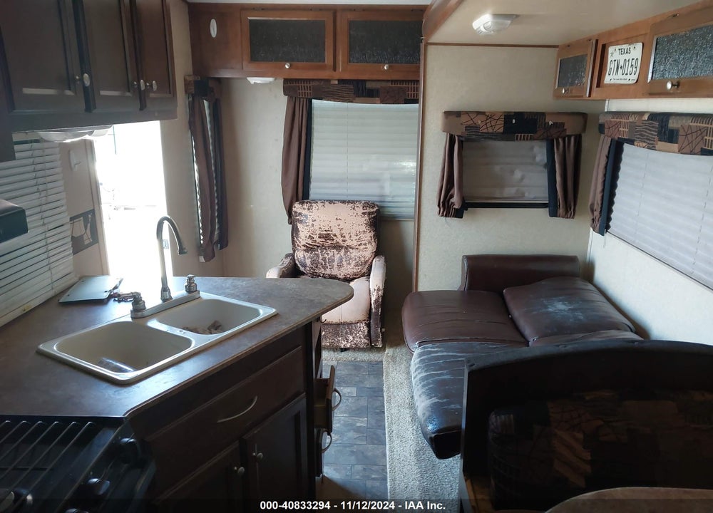 2014 COAC CHAPPARAL VIN: 5ZT3CLRB7EA308969