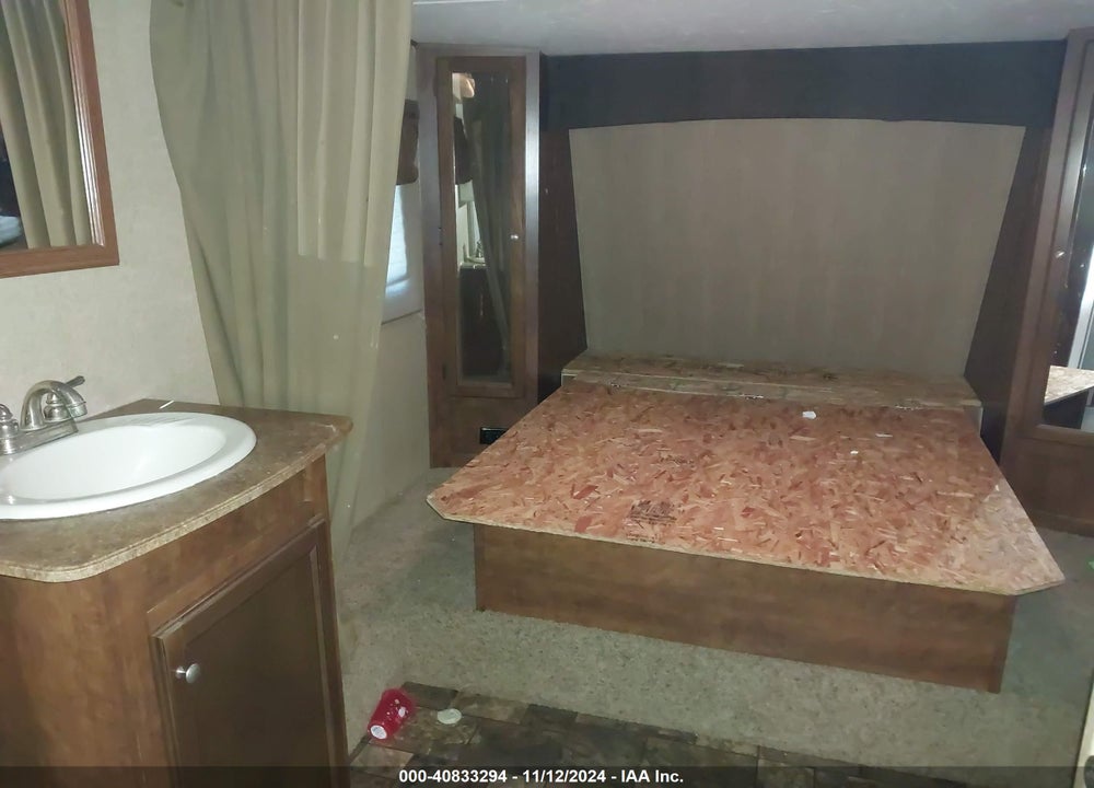 2014 COAC CHAPPARAL VIN: 5ZT3CLRB7EA308969