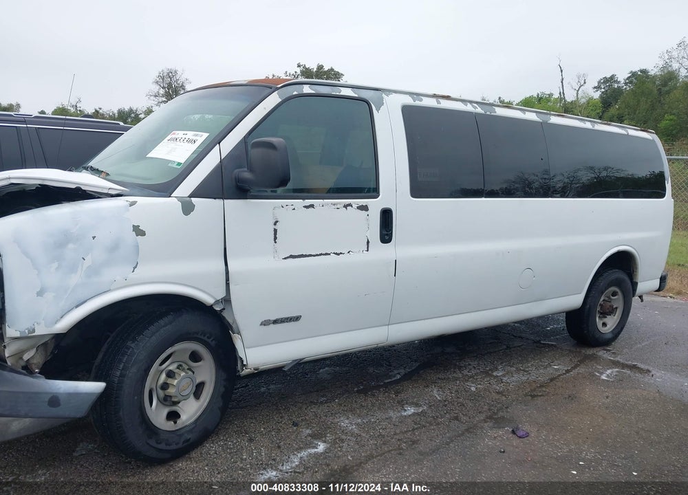 2005 CHEVROLET EXPRESS VIN: 1GAHG39U851207106