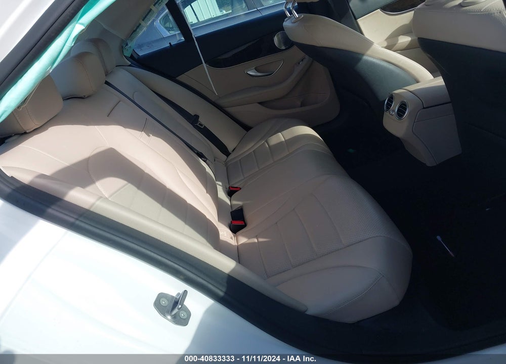 2021 MERCEDES-BENZ C 300 SEDAN VIN: W1KWF8DB6MR648100