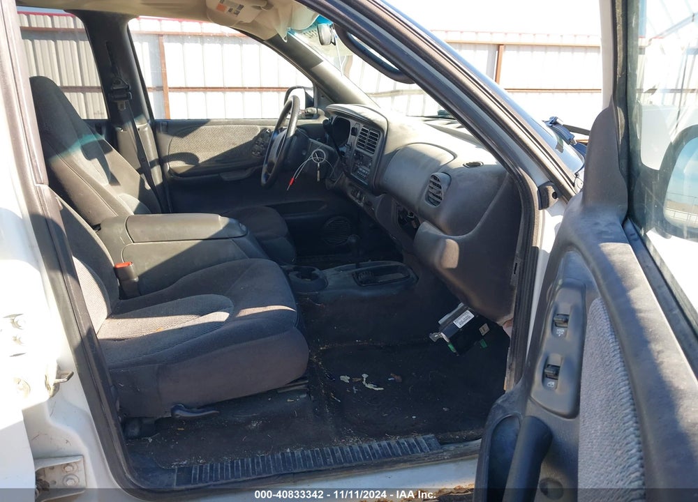 2000 DODGE DURANGO VIN: 1B4HS28N6YF105737