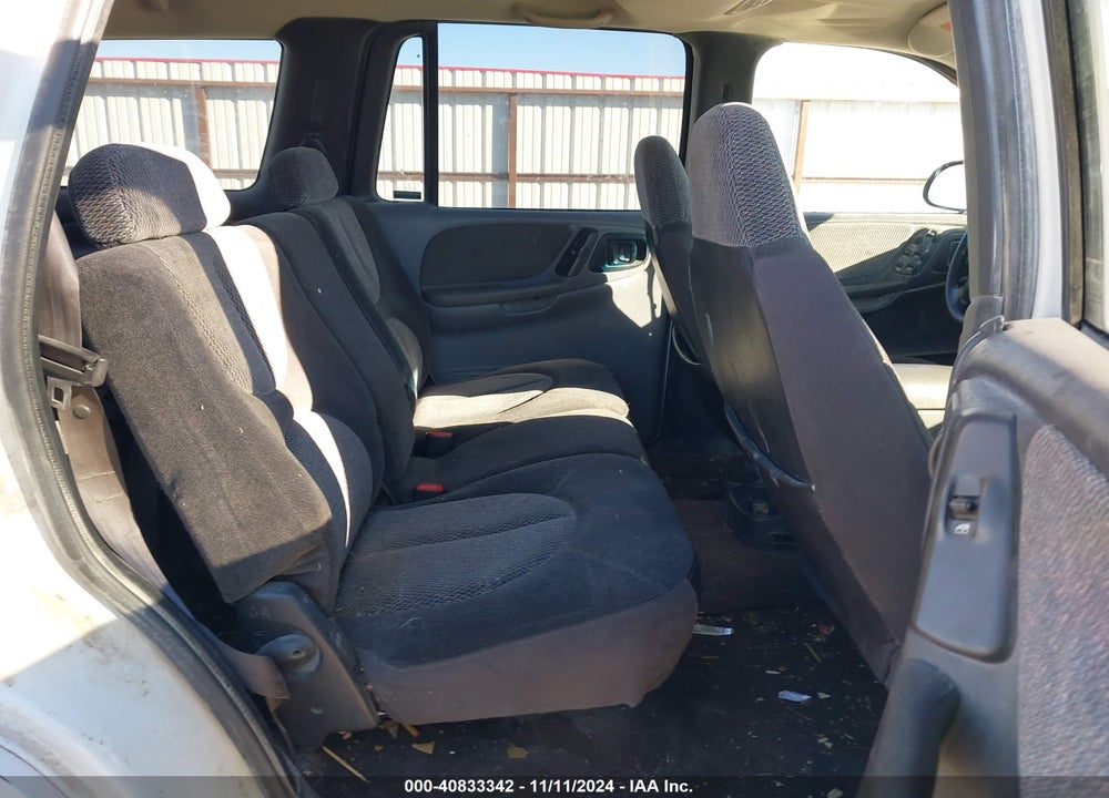 2000 DODGE DURANGO VIN: 1B4HS28N6YF105737