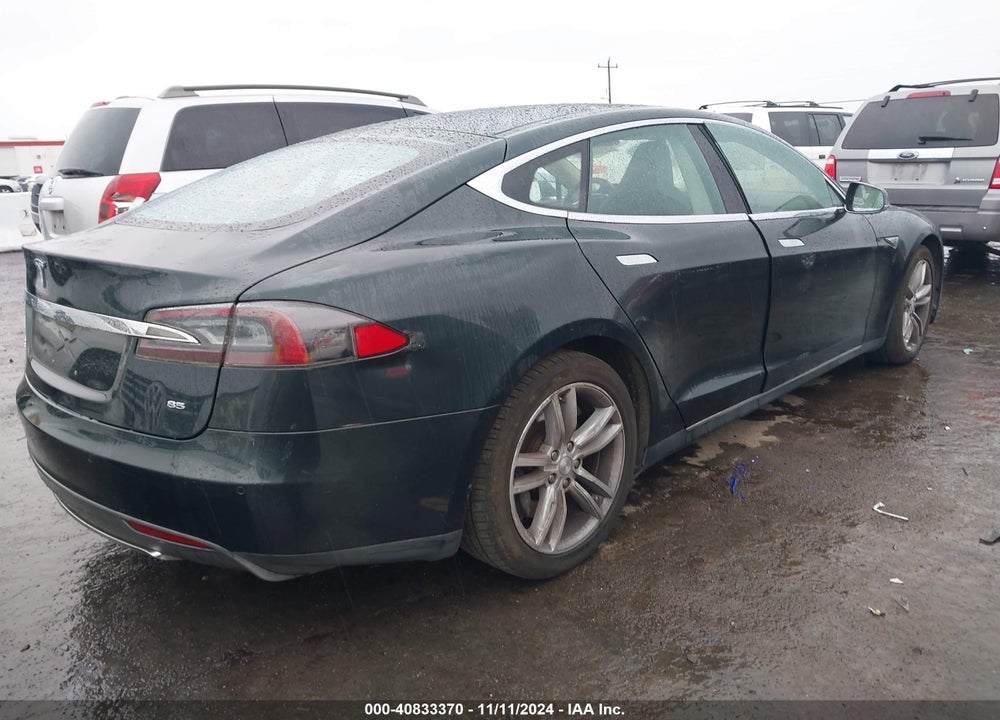 2014 TESLA MODEL S P85 VIN: 5YJSA1H14EFP36019