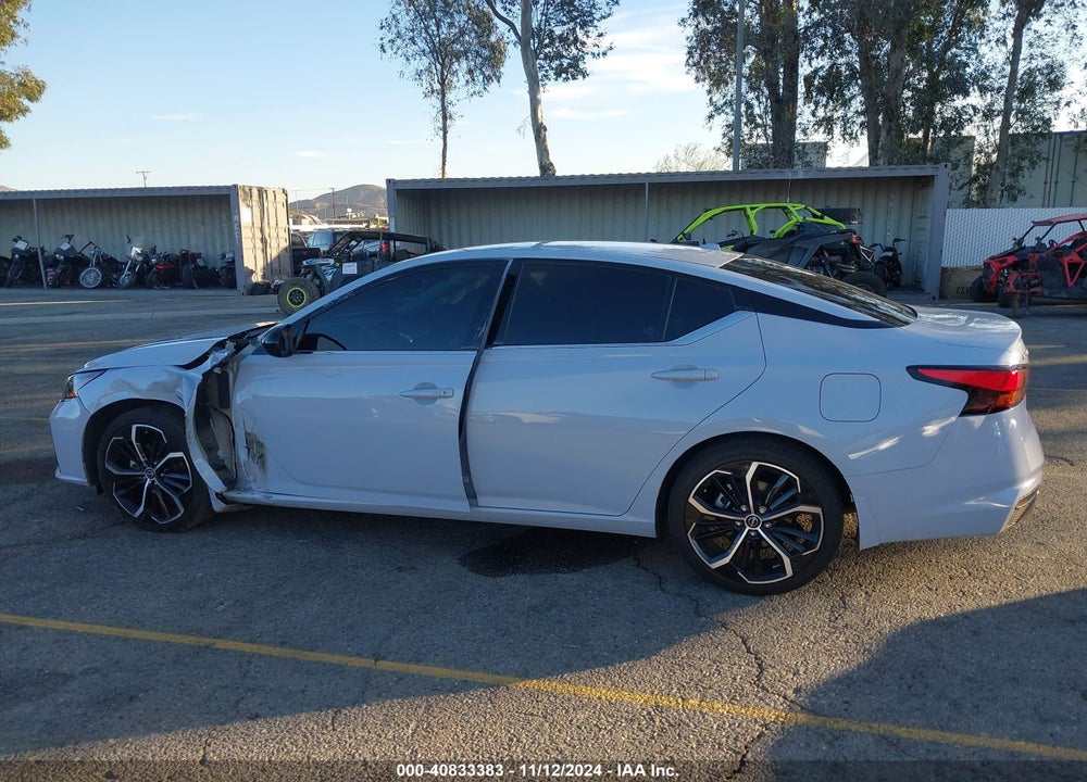 2023 NISSAN ALTIMA SR FWD VIN: 1N4BL4CV8PN372770