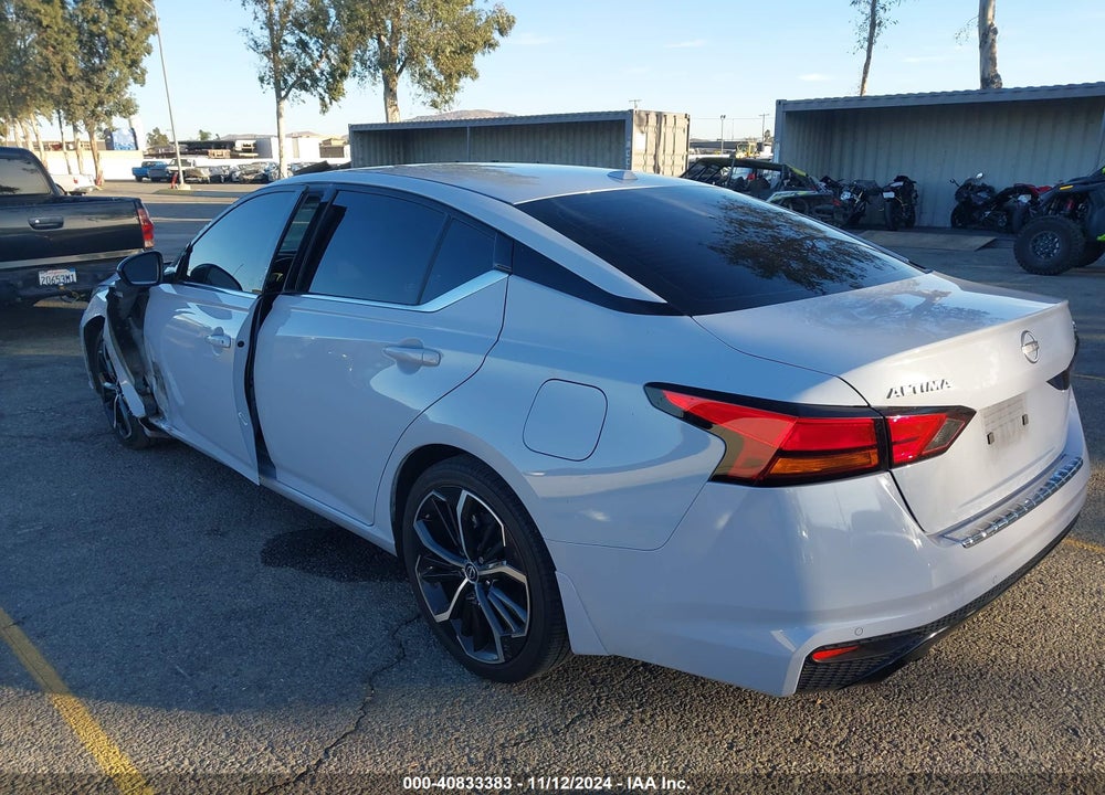 2023 NISSAN ALTIMA SR FWD VIN: 1N4BL4CV8PN372770