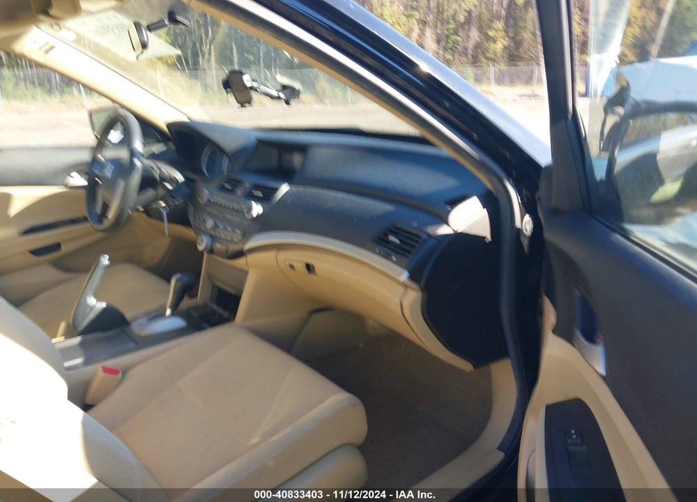 2012 HONDA ACCORD 2.4 LX VIN: 1HGCP2F39CA013058